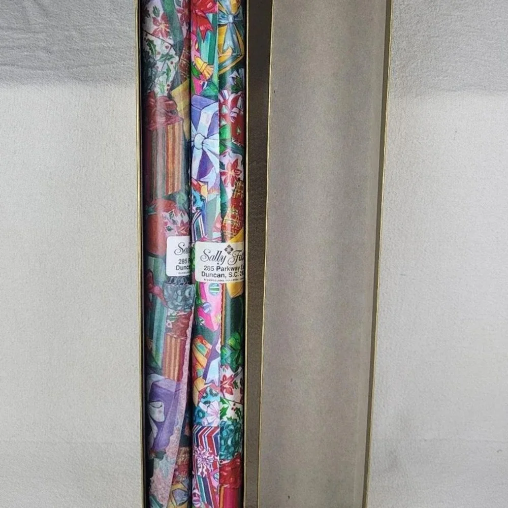 Vintage Sally Foster Christmas Wrapping Paper and Tissue Paper Box Set‎ - New